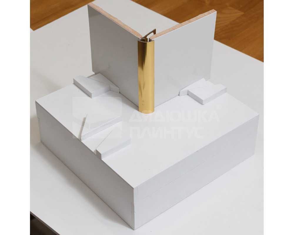 Профиль окантовочный Волшебная палочка MSPK 03-12.2700.15 12мм 2,7м Чёрный