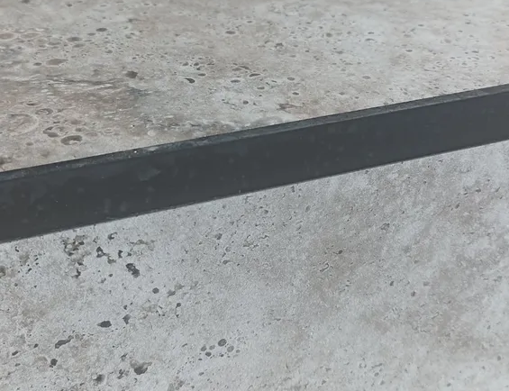 Профиль окантовочный ПУ 13-1.2700.15 Черный