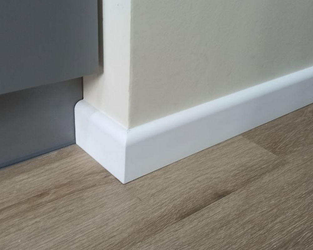 Плинтус ХДФ Dollken FL 25мм х 5мм х 2,5м 1013 (5012) Белый