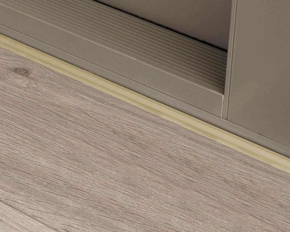 Профиль окантовочный ПК 05.2700.04л Бронза