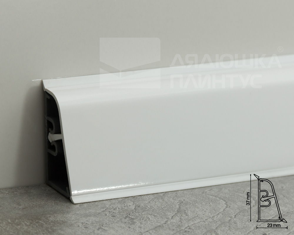 Плинтус для столешниц ПВХ 37мм*3м Белый 0A