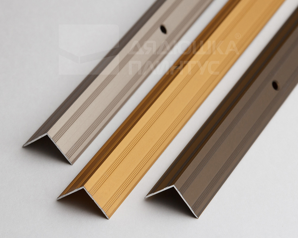 Порог угловой ПУ 05.900.087 Дуб беленый