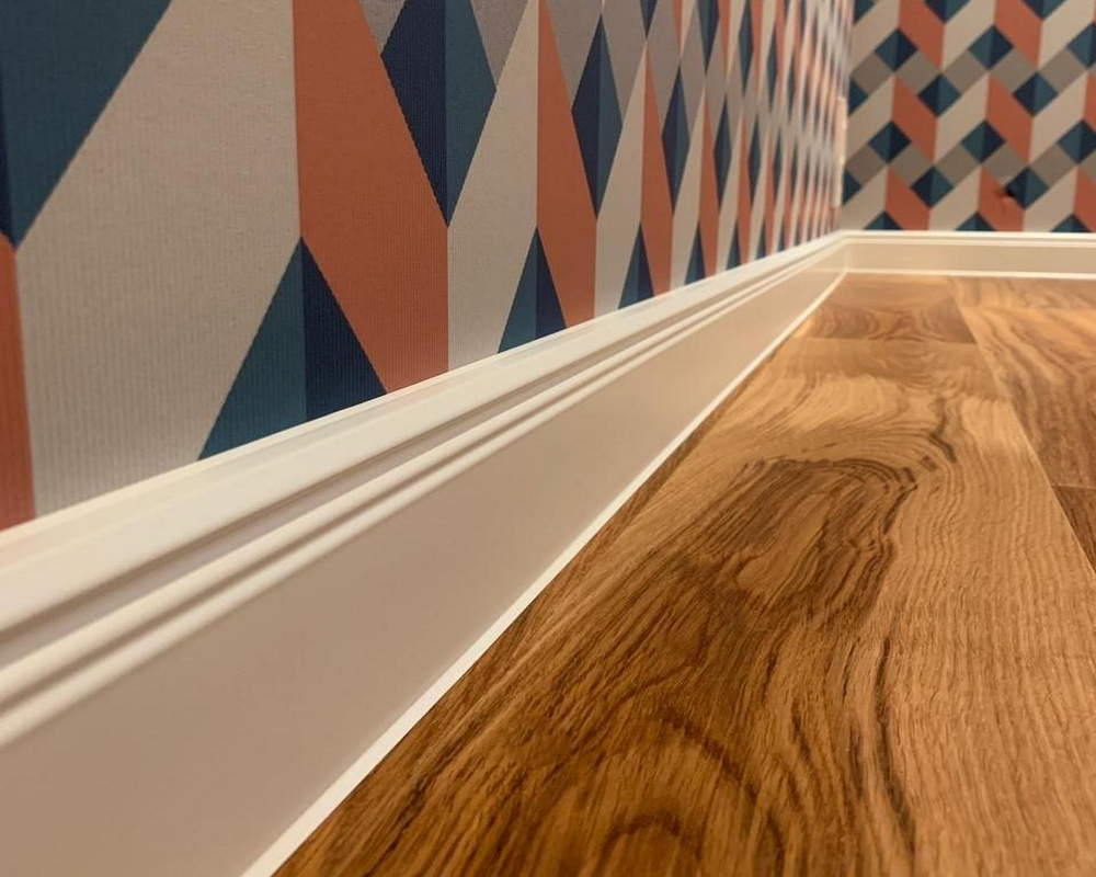 Плинтус ХДФ Dollken Cubu Hamburg Style 80мм х 2,5 м 5012 Белый