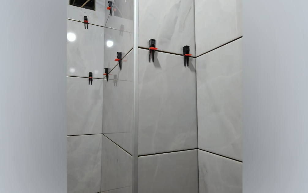 Профиль окантовочный ПК 03-9.02лп Золото полированое