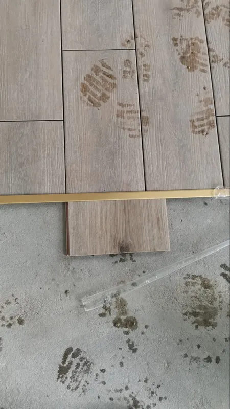 Профиль стыкоперекрывающий ПС 11НСВ(304).2700.002 2,7 м Золото