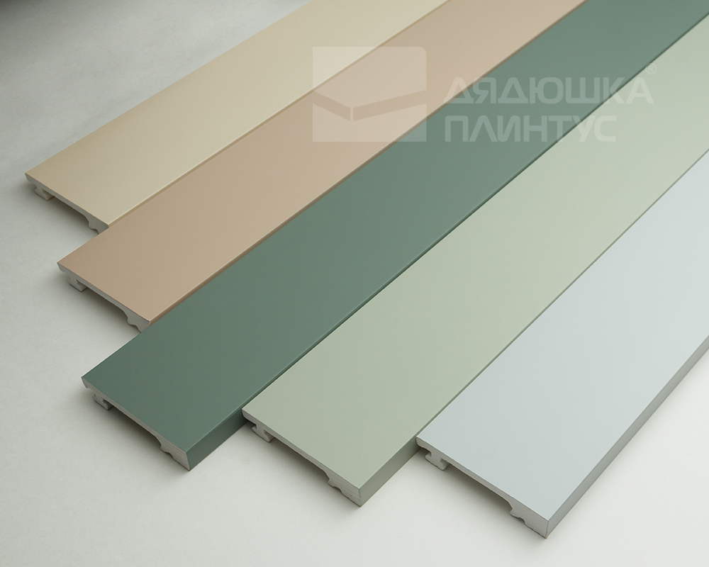 Плинтус из полистирола высокой плотности Волшебная Палочка. Окрашенная. 80мм 2м. RAL 1013