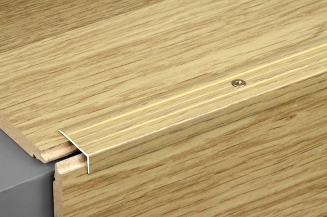 Порог угловой ПУ 01.900.042л Анод шампань