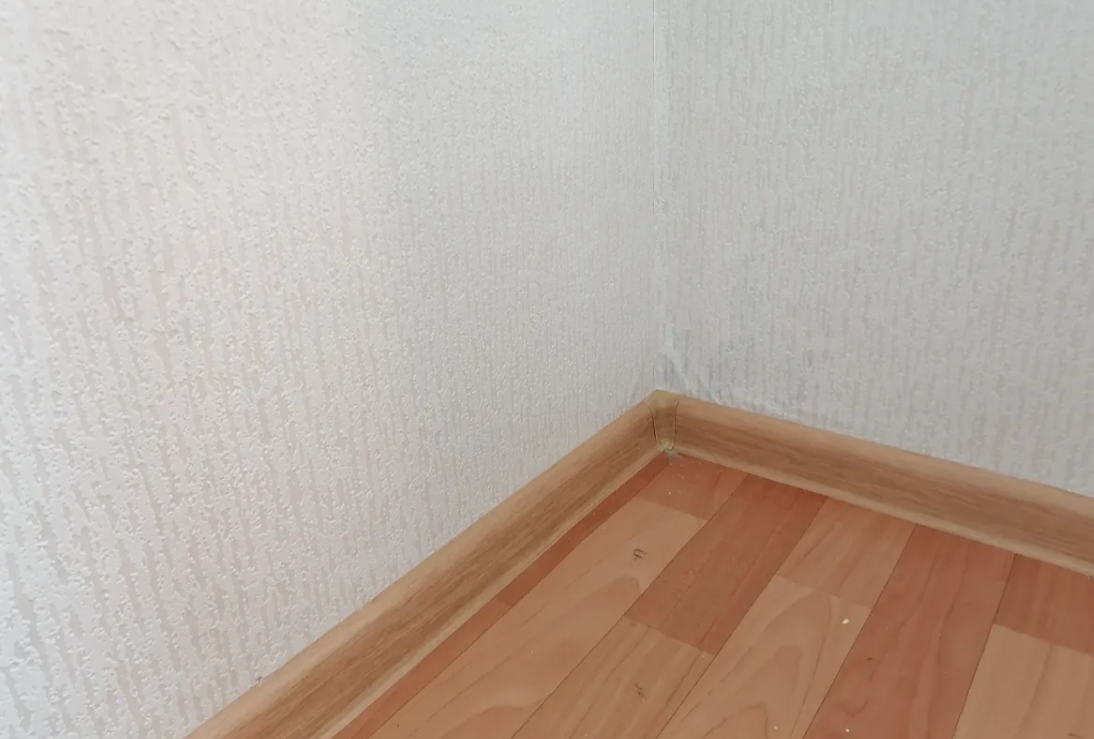 Плинтус ПВХ Идеал Классик 70мм 2,2м 218 Дуб европейский