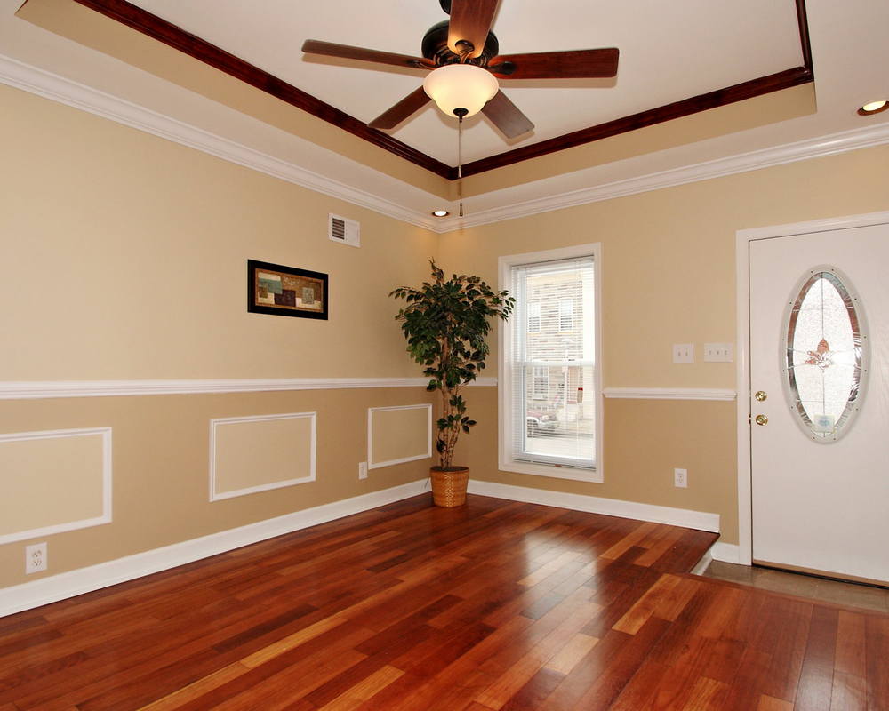 Плинтус потолочный из полистирола высокой плотности HI-WOOD A170V1 170х36мм 2,0м