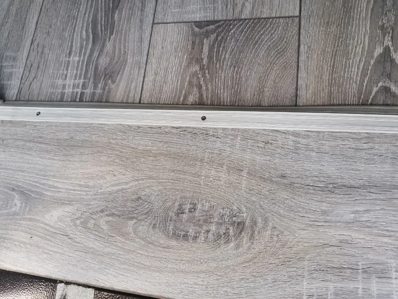 Порог угловой ПУ 04.1800.088 Орех