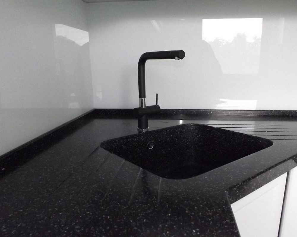 Плинтус для столешниц BL44 Sesamo 37*24*3000 мм.