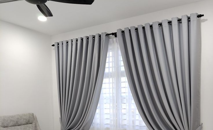 Карниз двухрядный кованый УЮТ D25мм 2,4м Черный