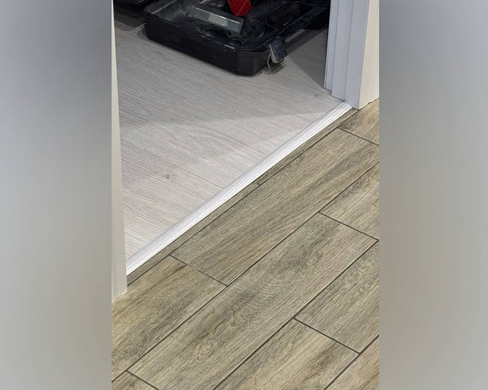 Самоклеящийся порог ЛС 35.900.4047 Дуб кентерберри