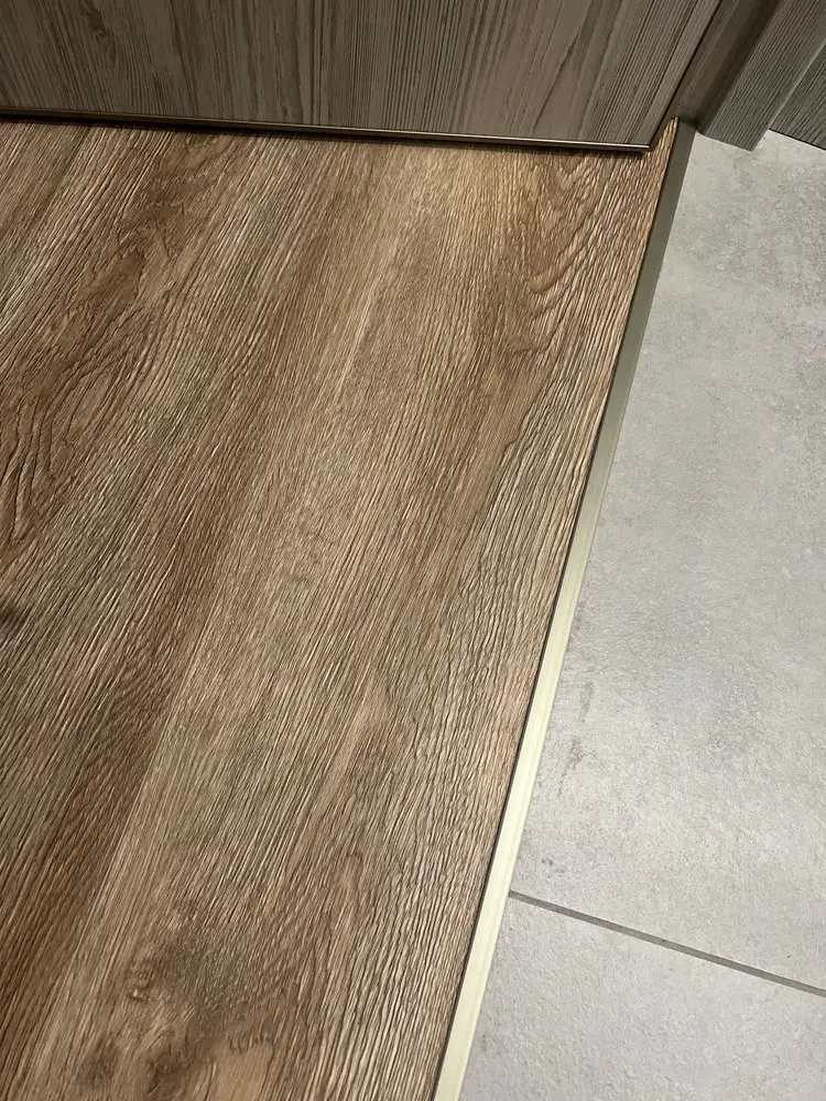 Профиль Т-образный латунь полированная 26мм 2,7м MSPCROL 269