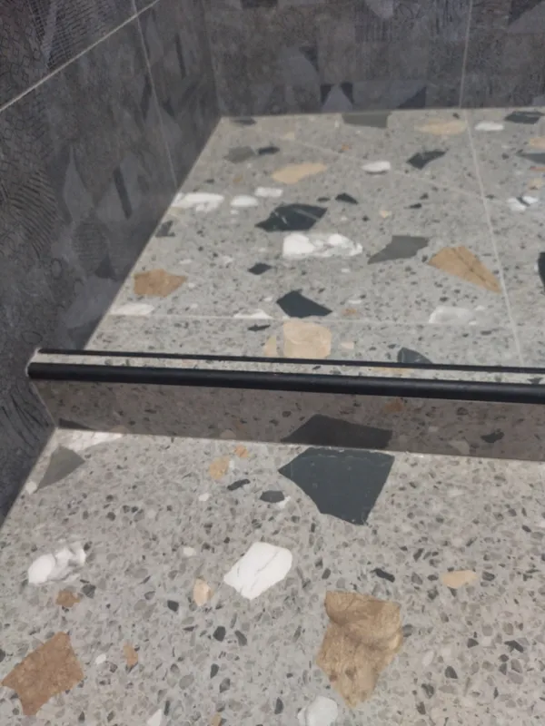 Профиль окантовочный ПК 03-9.2700.01л Серебро