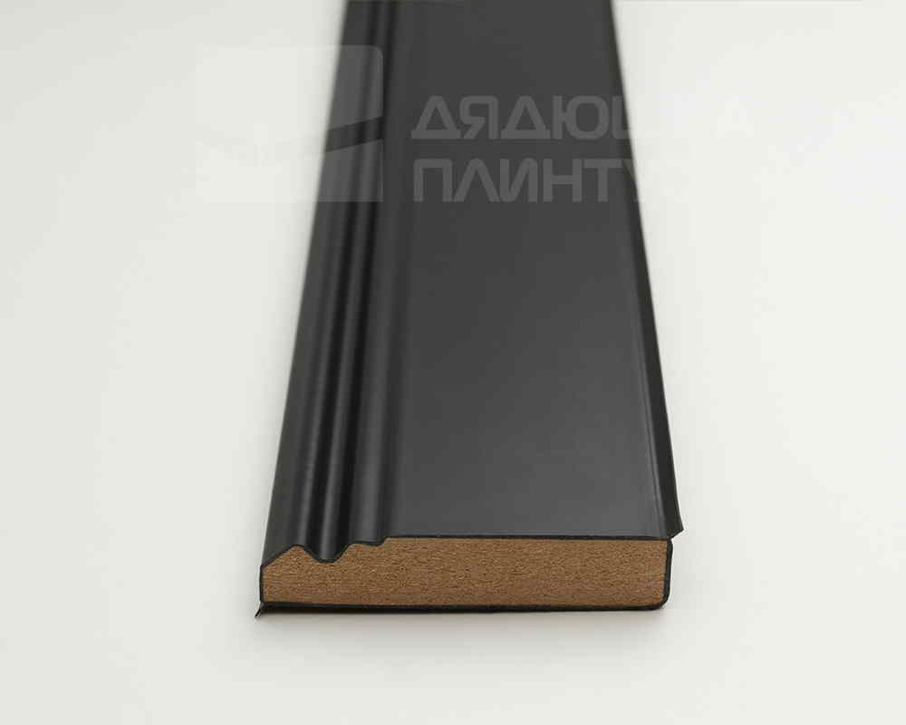 Плинтус ХДФ Dollken Cubu Hamburg Style 80мм х 2,5 м 1144 Черный