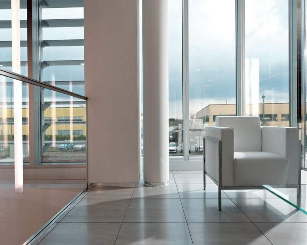 Плинтус из нержавеющей стали Пл 60-3НСП.2700.001