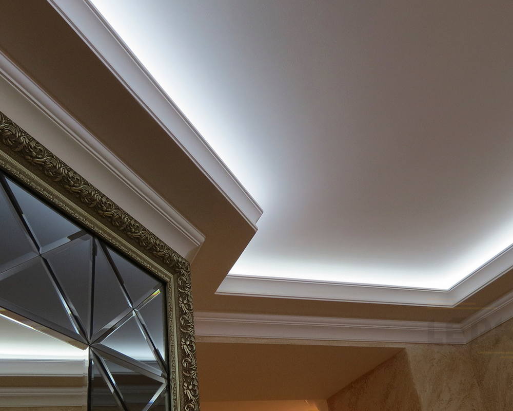 Карниз потолочный из полистирола высокой плотности NMC IL3 50*32,5*2000. Окраска включена в стоимость