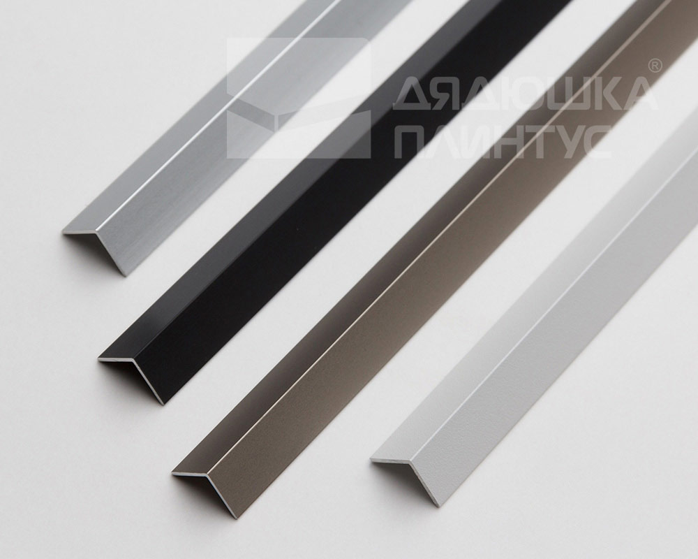 Профиль угловой Волшебная палочка Expert MSUPE 01-27.2700.15 10*10мм 2,7м Черный