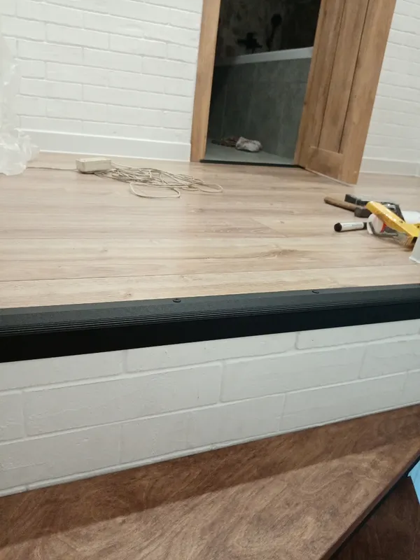 Порог угловой ПУ 02.2700.288 Орех