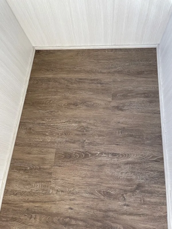 Галтель ПВХ LEMAL 14х14мм. 2,5м. 0101