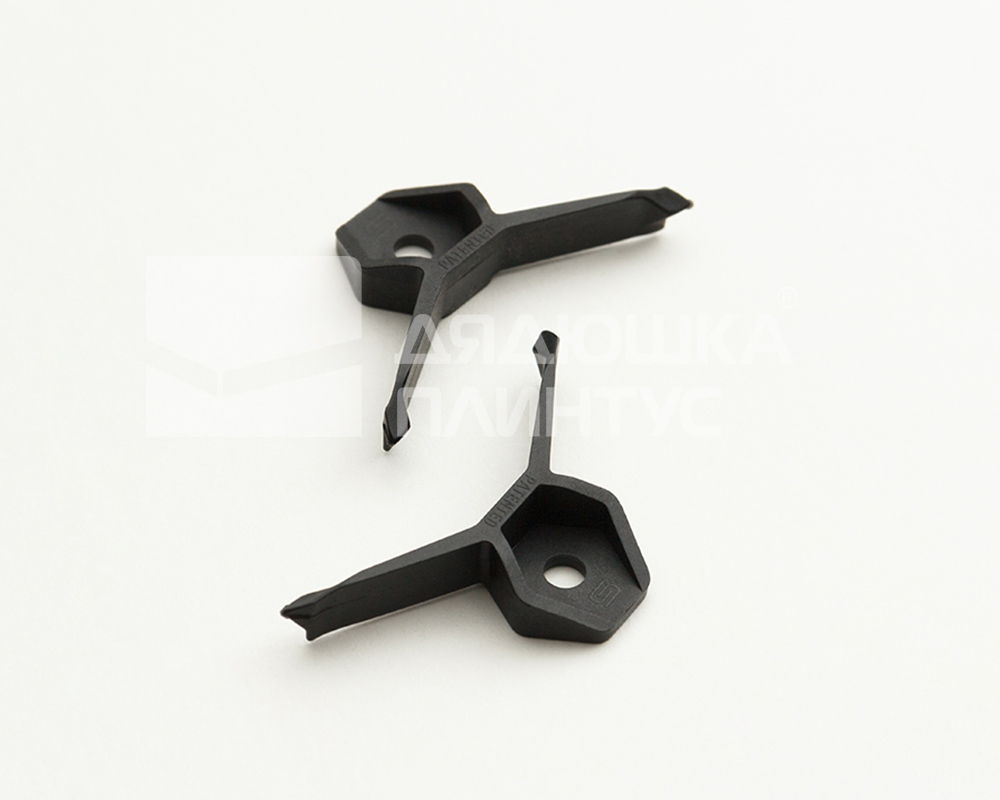 Клипса монтажная для плинтуса Salag Alpha