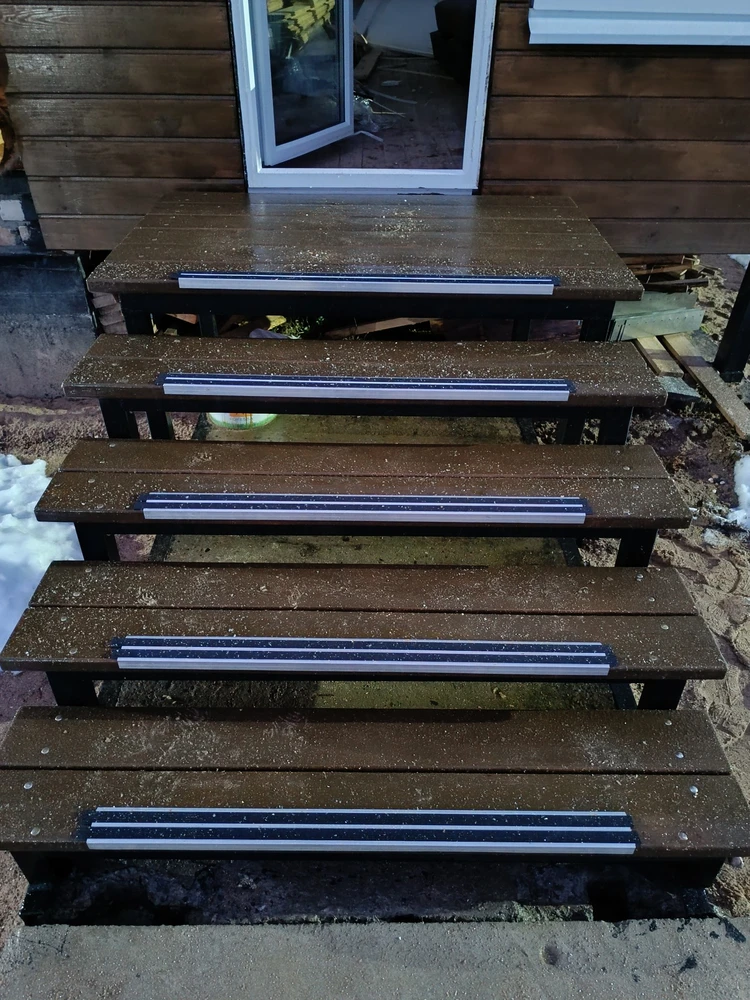 Порог угловой ПУ 07.900.01л Серебро