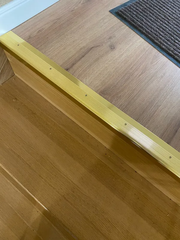 Порог угловой ПУ 02.1800.045 Дуб дымчатый