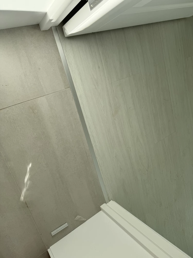 Профиль стыкоперекрывающий ЛС 10НСМ(304).2700.001 2,7 м Серебро