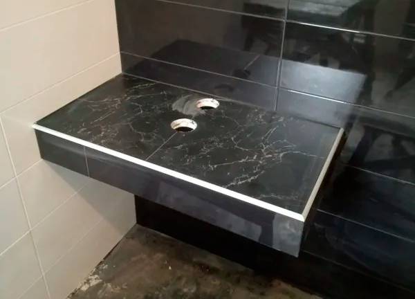 Профиль окантовочный ПК 03-9.02лп Золото полированое