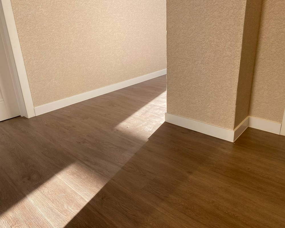 Плинтус ХДФ Dollken Cubu Flex Life 80мм х 2,5 м 1013 Белый